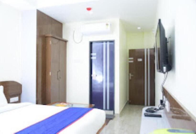 豪华单人间, Jp S International,guwahati