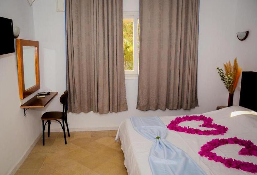 غرفة قياسية, Le Grand Hotel Djerba