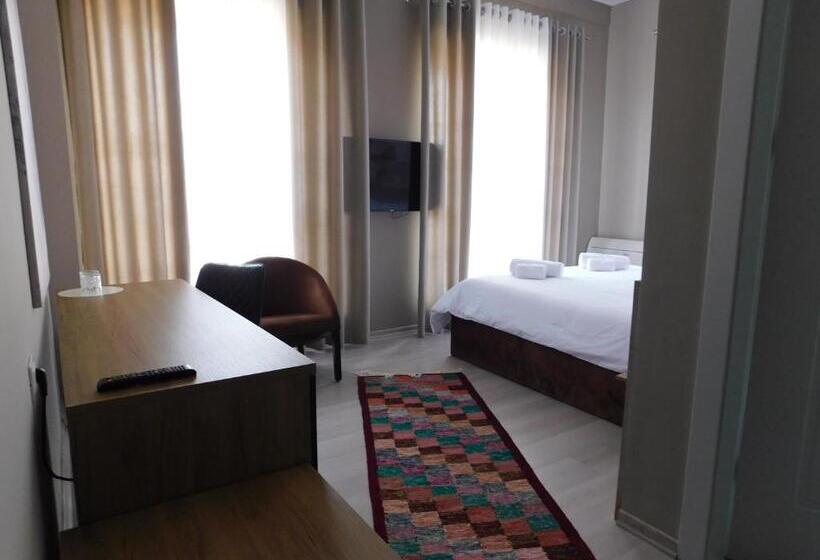 اتاق استاندارد, Mik Hotel Korce