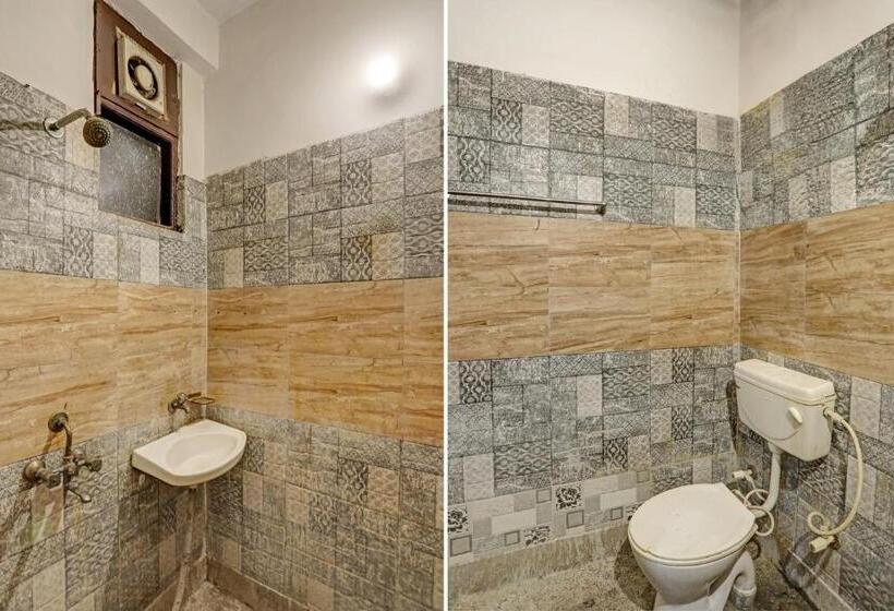 三人经典房间, O Delta Stays