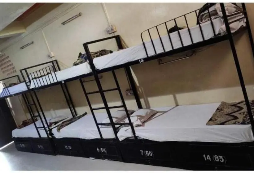 デラックスルーム, Prerna Lodge, Solapur