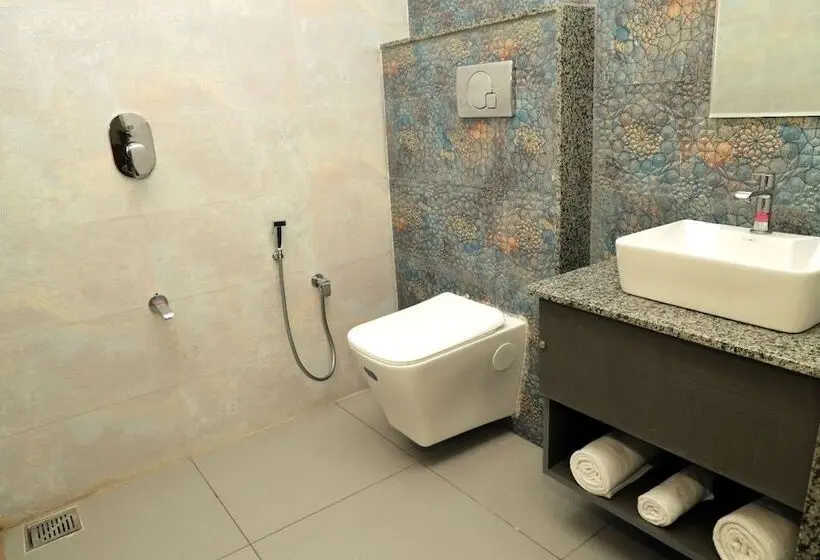 Habitación Deluxe, Radhika