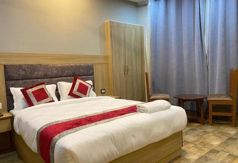 豪华房间, Samriddhi Pvt Ltd