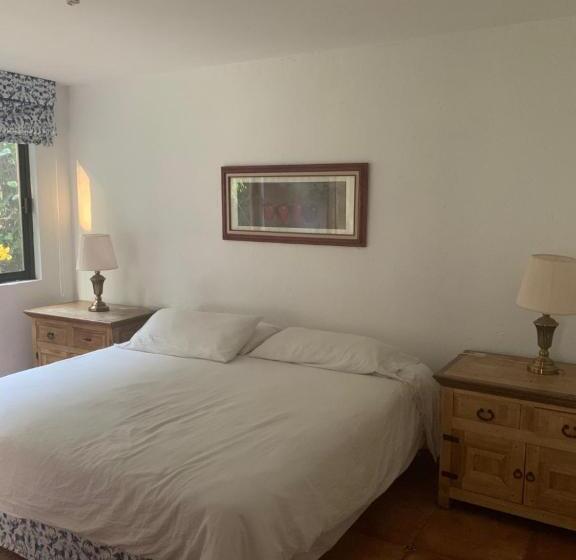 キングサイズベッドのスタンダードルーム, Casa Shambhala Malinalco