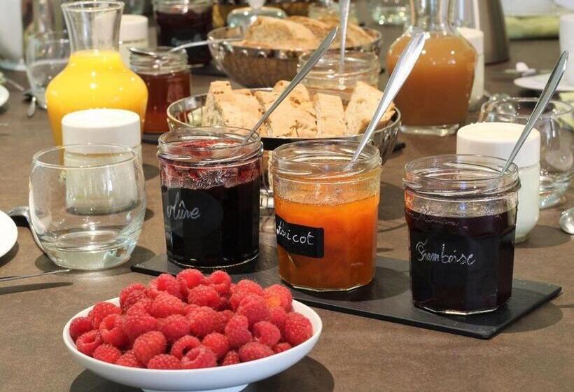 חדר סטנדרט, Guestroom Saint Privat D Allier, 1 Pièce, 2 Personnes   Fr 1 582 423