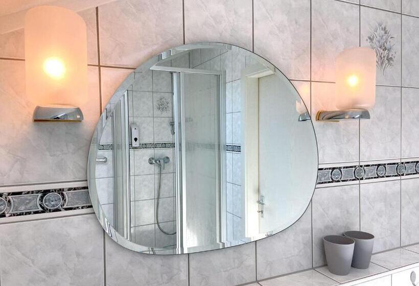 スタンダードルーム, Stadtgarten Gotha