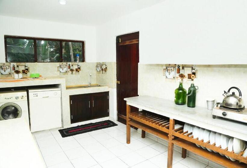 Quarto Familiar Vista Jardim, Wave Crest Residence