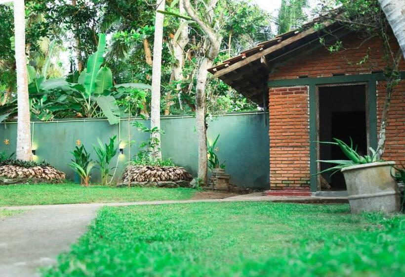 Standard Enkelrum med Balkong, Wave Crest Residence