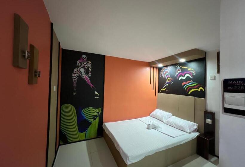 سوییت, Quinn Dormittelle