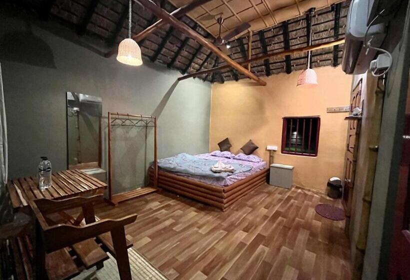 스탠다드 트리플 룸, Ritabani Earthen Retreat Sundarbans