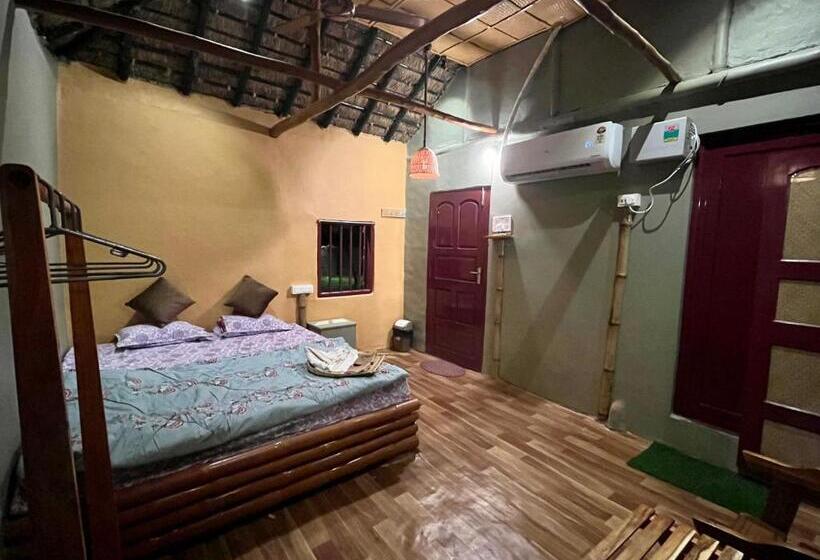 스탠다드 트리플 룸, Ritabani Earthen Retreat Sundarbans