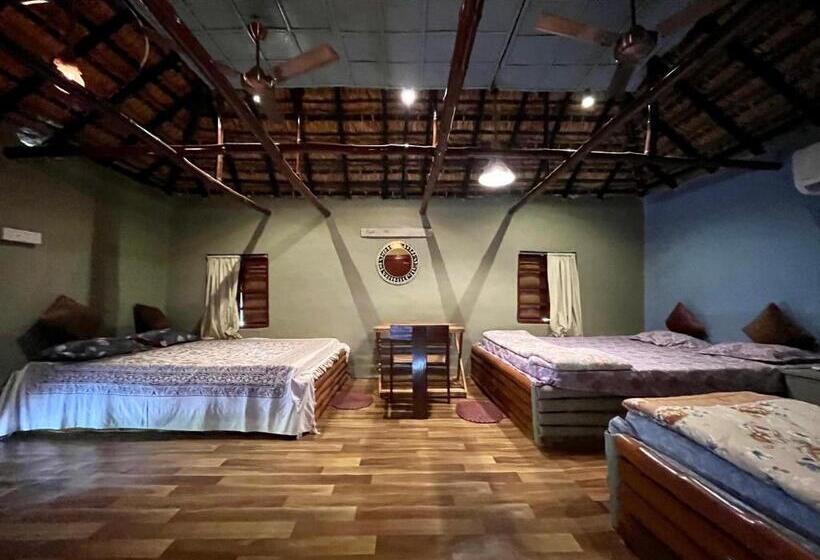 패밀리 룸, Ritabani Earthen Retreat Sundarbans