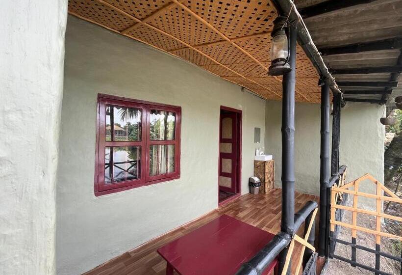 스탠다드 트리플 룸, Ritabani Earthen Retreat Sundarbans