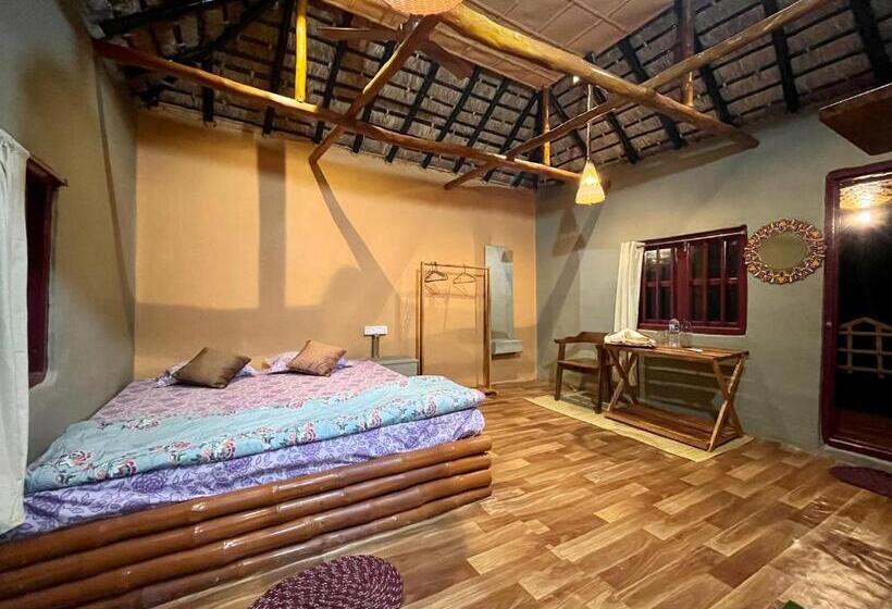 스탠다드 트리플 룸, Ritabani Earthen Retreat Sundarbans