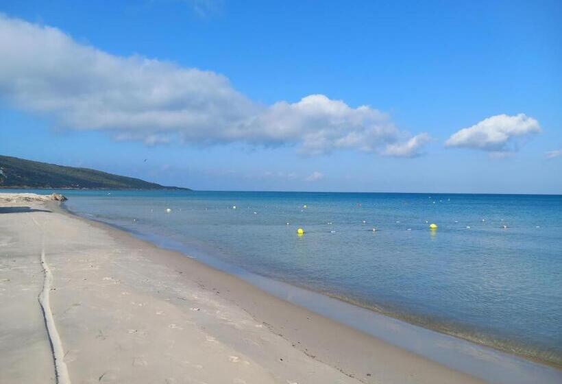 آپارتمان 1 خوابه با چشمانداز دریا, Résidence Les Rosiers