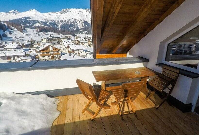 2-Bedroom Classic Apartment, Collina Hotel Garni