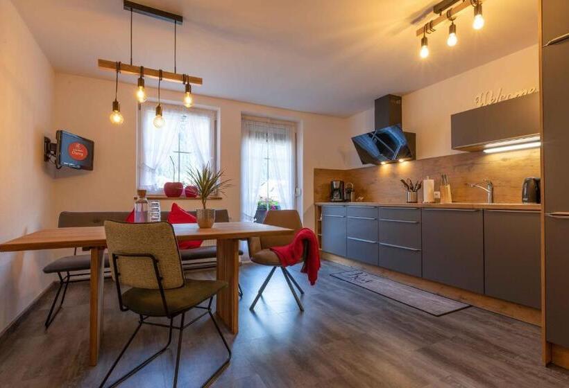 Апартаменты 2 Спальни, Apart Matthias