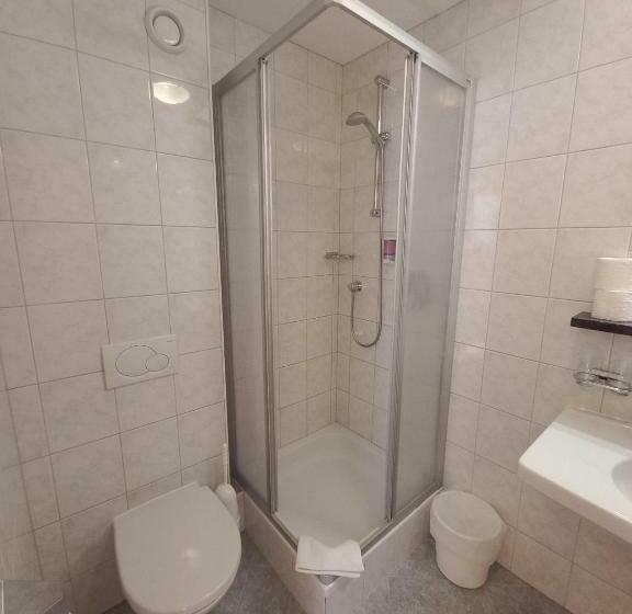 ファミリールーム, Casada Inklusive Sommer Card