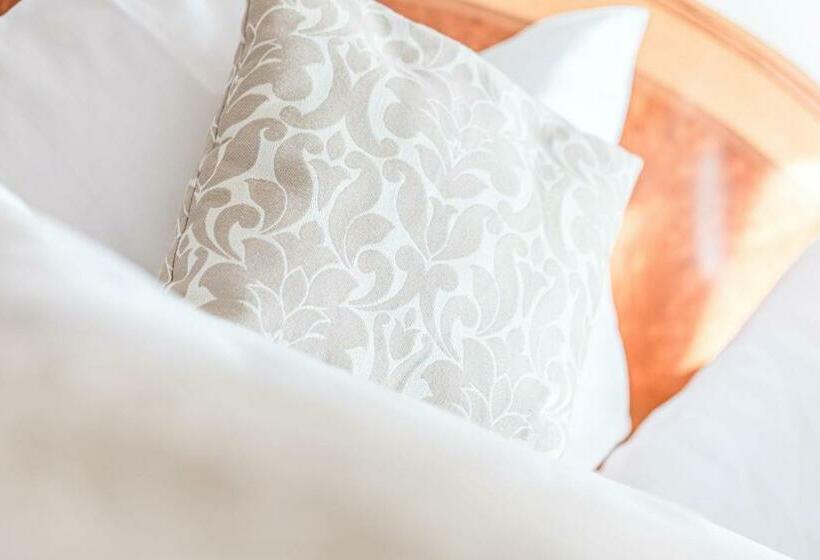 חדר סטנדרט, Das Herbst