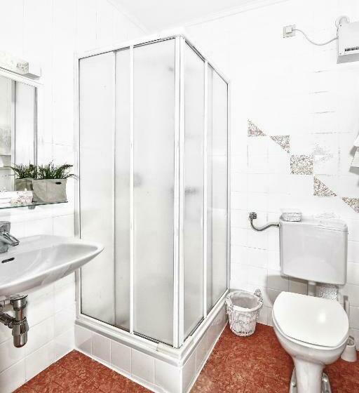 パノラミックビュースタンダードルーム, Gasthof Gutmann