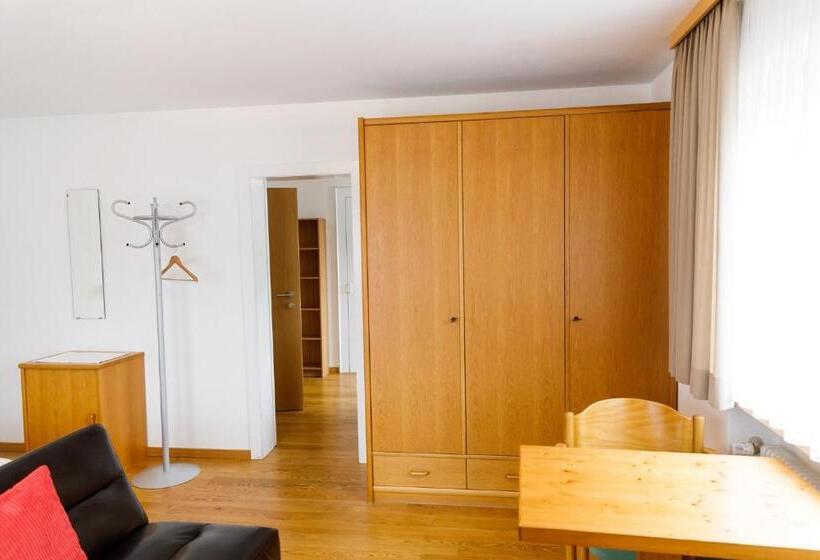 شقة غرفة واحدة ذات إطلالة, Haus Theresia