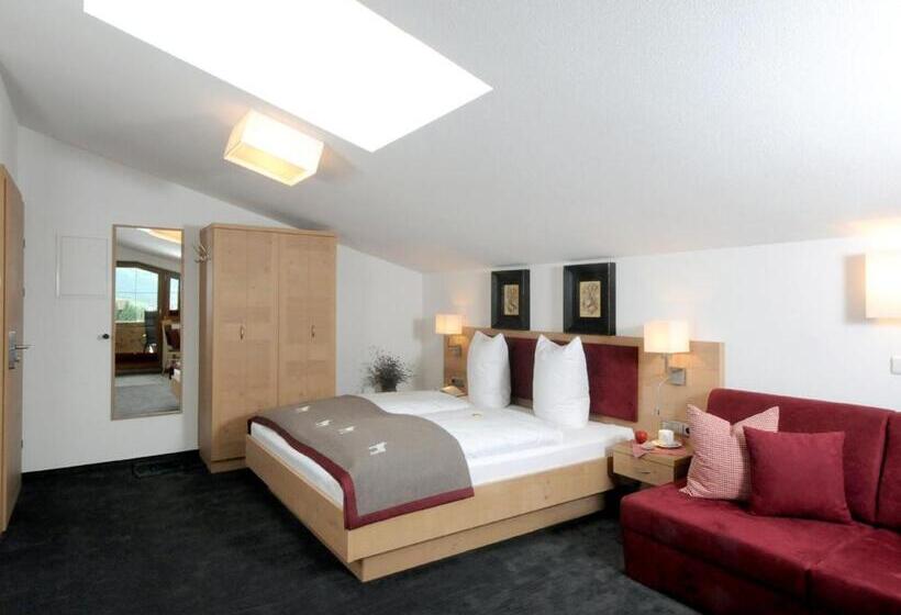 استودیوی استاندارد, Jagdhof Ligedl