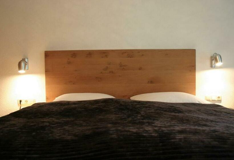 ベーシックルーム, Montafon Lodge Hotel Und Spa