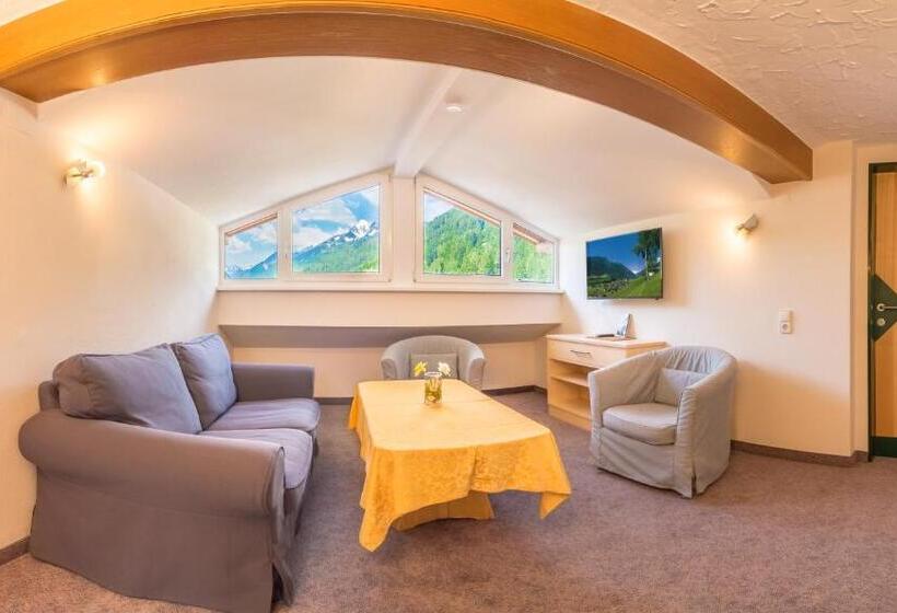 آپارتمان 2 خوابه, Pension Tina