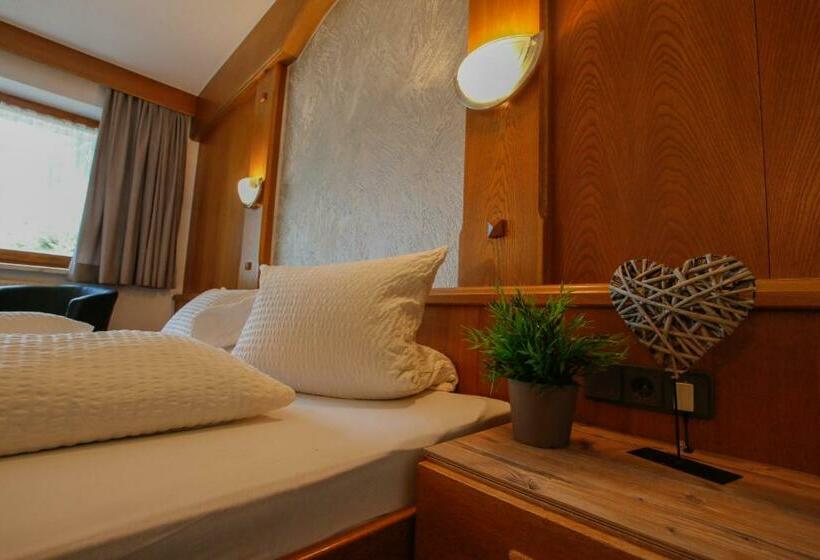 1ベッドルームアパートメント, Tia Apart