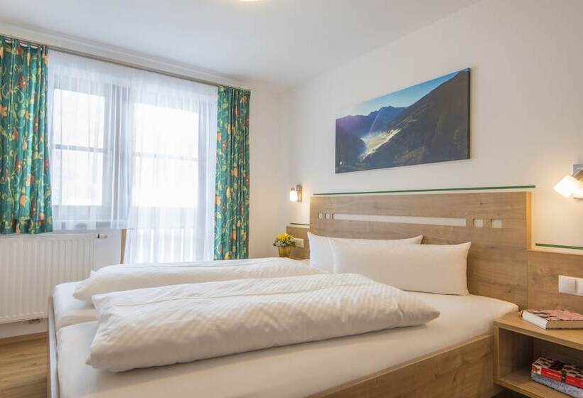 شقة غرفة واحدة, Tobhartbauer