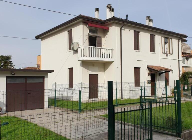 스탠다드 4인용 룸 공용 욕실, Bbconegliano Bixio