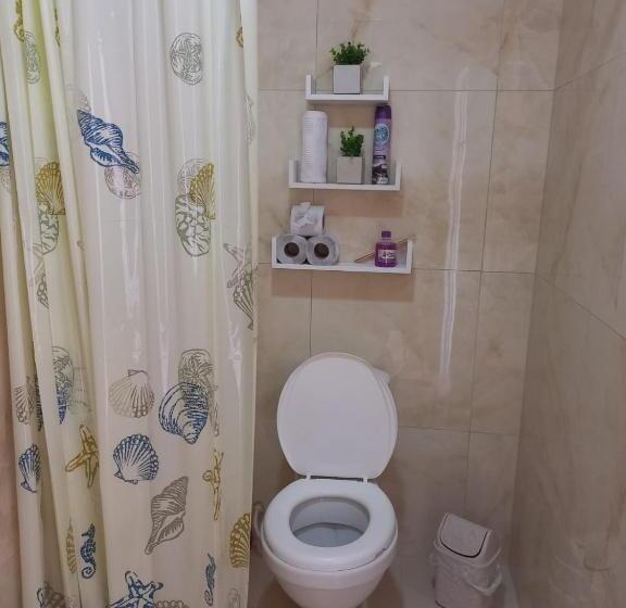 اتاق کلاسیک چهارنفره, Chalet De L Amour