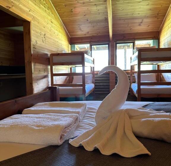 패밀리 룸, The River Retreat Buchan