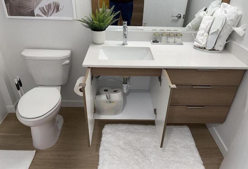 침실 1개 아파트, Full Kitchen Youtubetv Smart Locksking Bedtop Fl