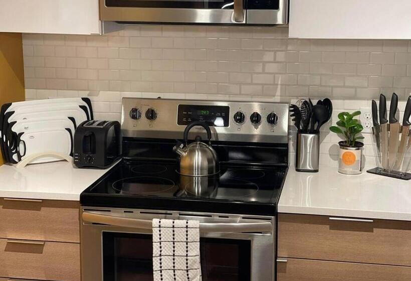 침실 1개 아파트, Full Kitchen Youtubetv Smart Locksking Bedtop Fl