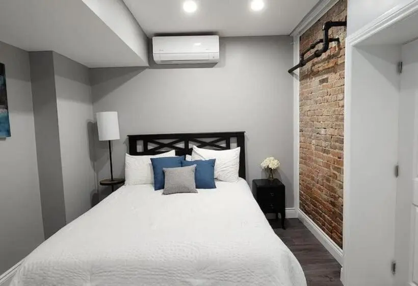 Standard-huone, 12  Exec 1bd Wifi Ac Workspace