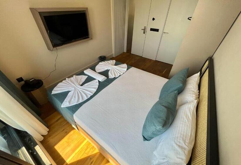 חדר סטנדרט נוף לים, Coastline