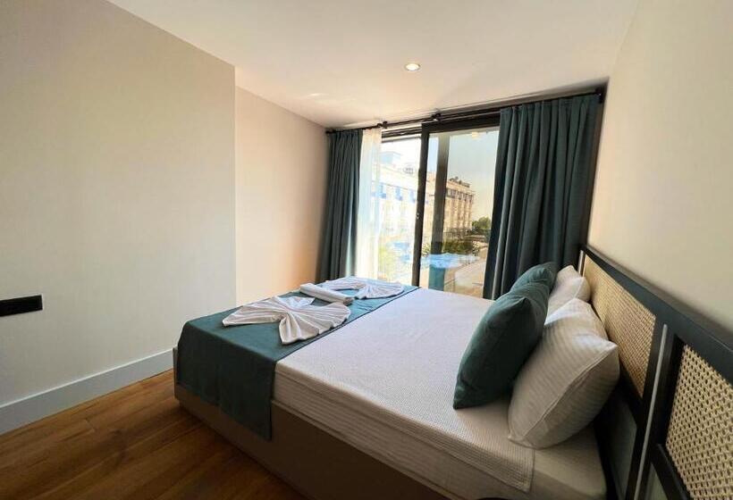 חדר דלוקס נוף לים, Coastline