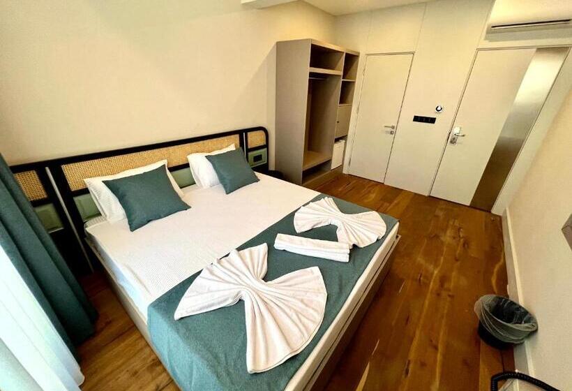 חדר סטנדרט נוף לים, Coastline