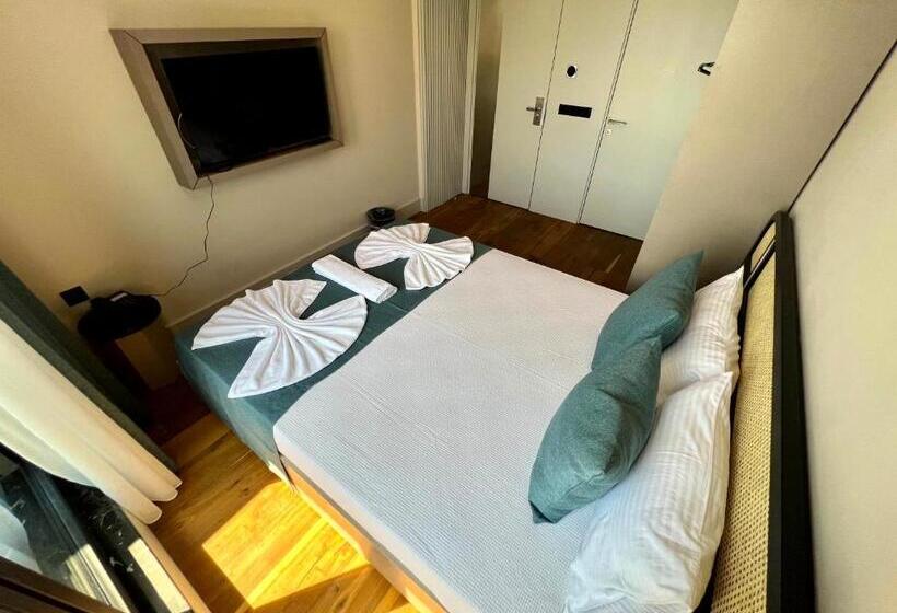 חדר סטנדרט נוף לים, Coastline