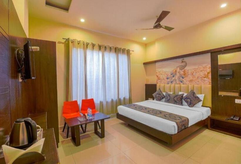 Quarto Estandar, Del