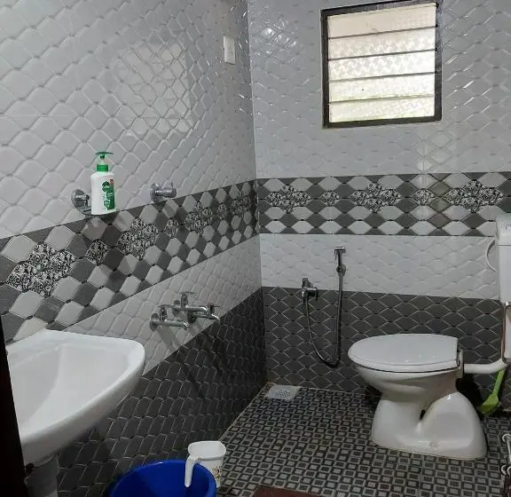 Quarto Quadruple Standart com Varanda, Finer Things Retreat