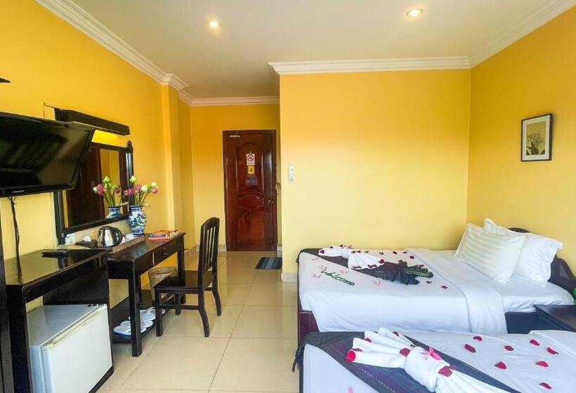 חדר דלוקס נוף בריכה, Harmony Indochine D Angkor