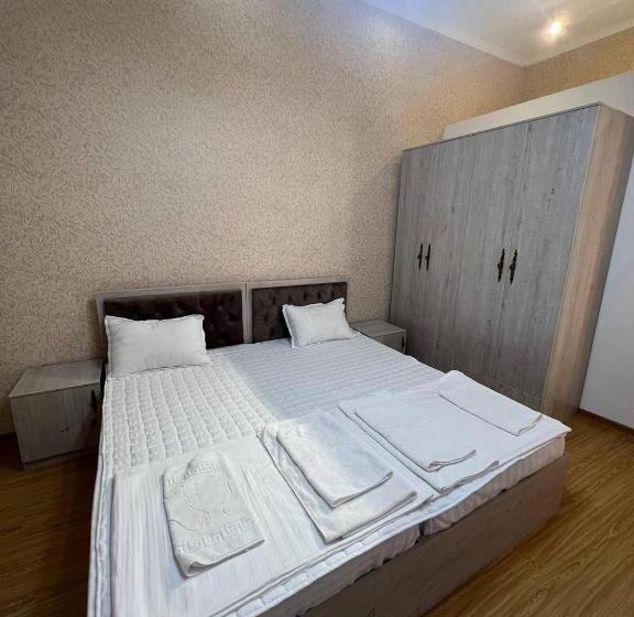 غرفة قياسية, Tapchan Guest House