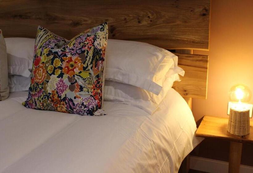 Номер Deluxe, The Kings Head Inn, Norwich   Aa 5 Star Rated