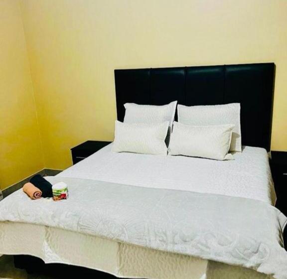 חדר סטנדרט, Executive Guesthouse