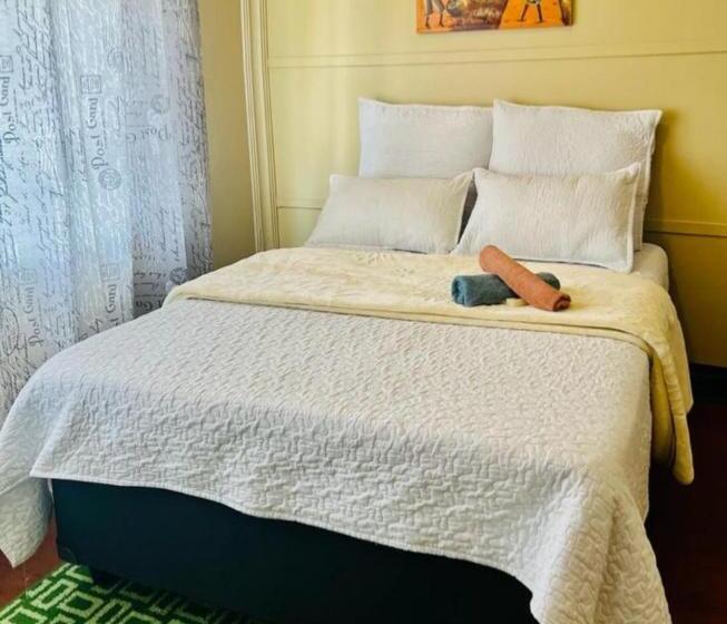 חדר סטנדרט, Executive Guesthouse