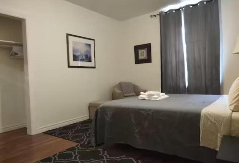 اتاق استاندارد با سرویس بهداشتی مشترک, Jelly Bean 1