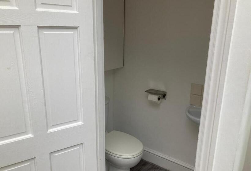 Quarto Estandar Cama King, Luxury Guest House