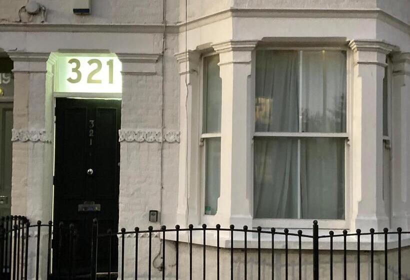 标准间, Luxury Guest House